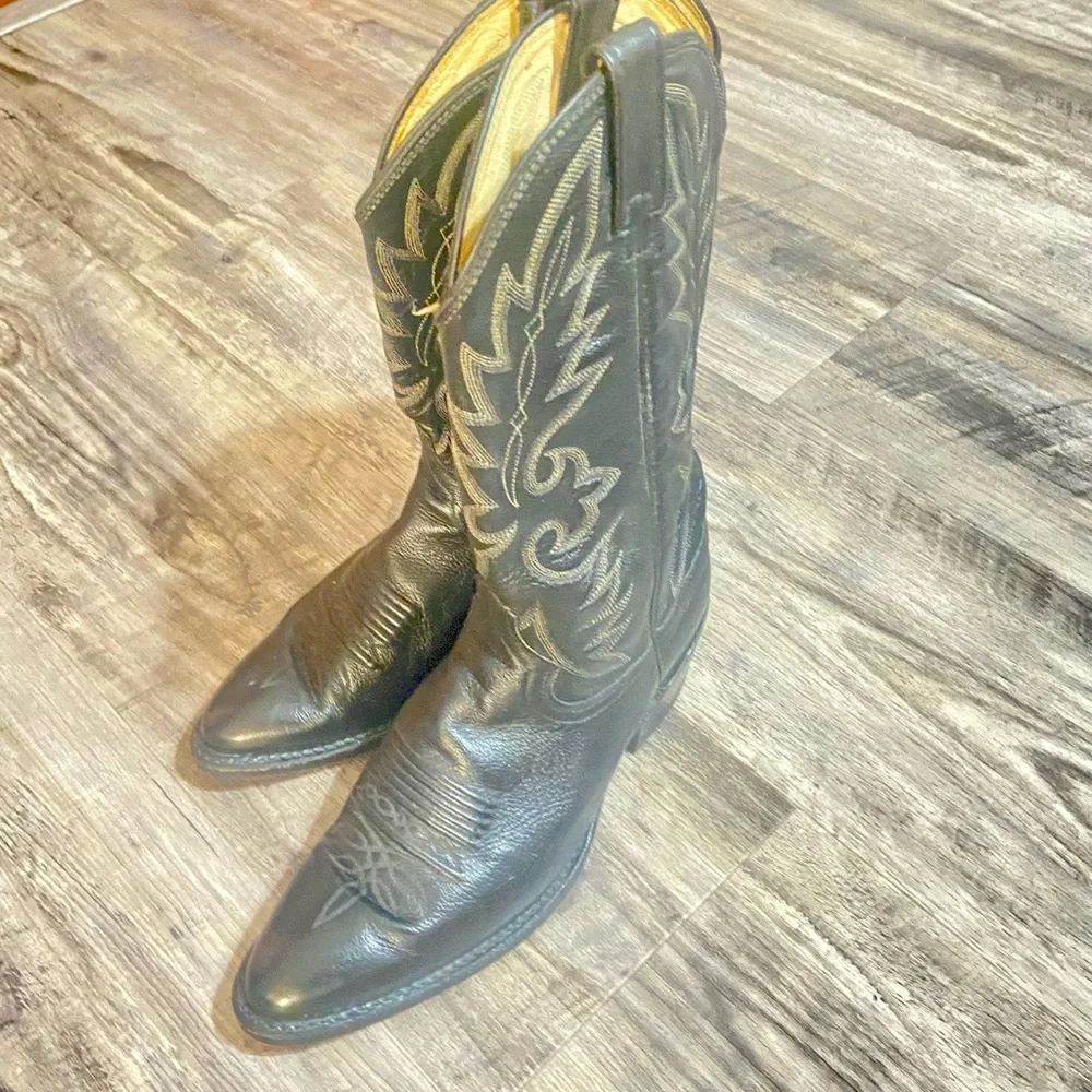 Vintage Dan Post El Paso Black Embroidered Western Cowboy Boots